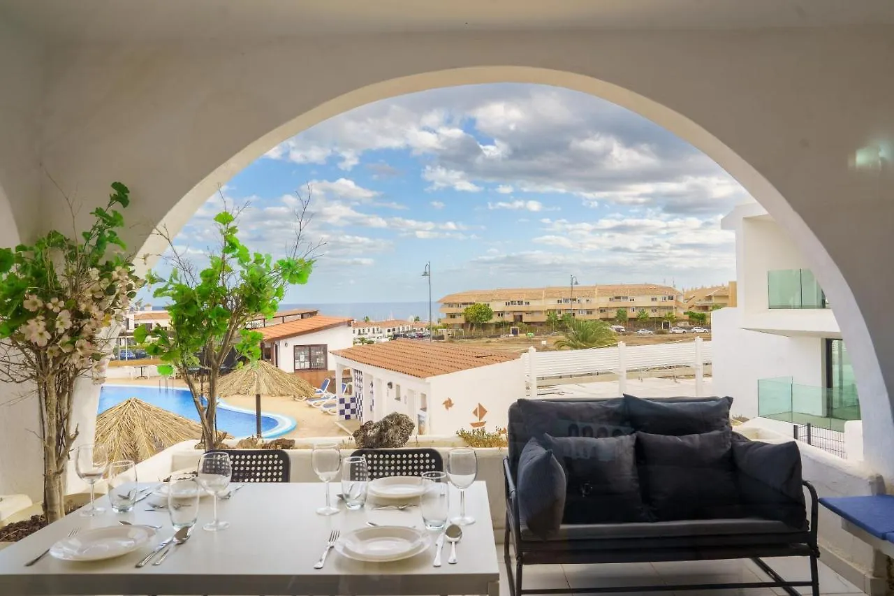 Aitana - 3 Pools, Fibre Net, Ocean View Appartement San Miguel de Abona
