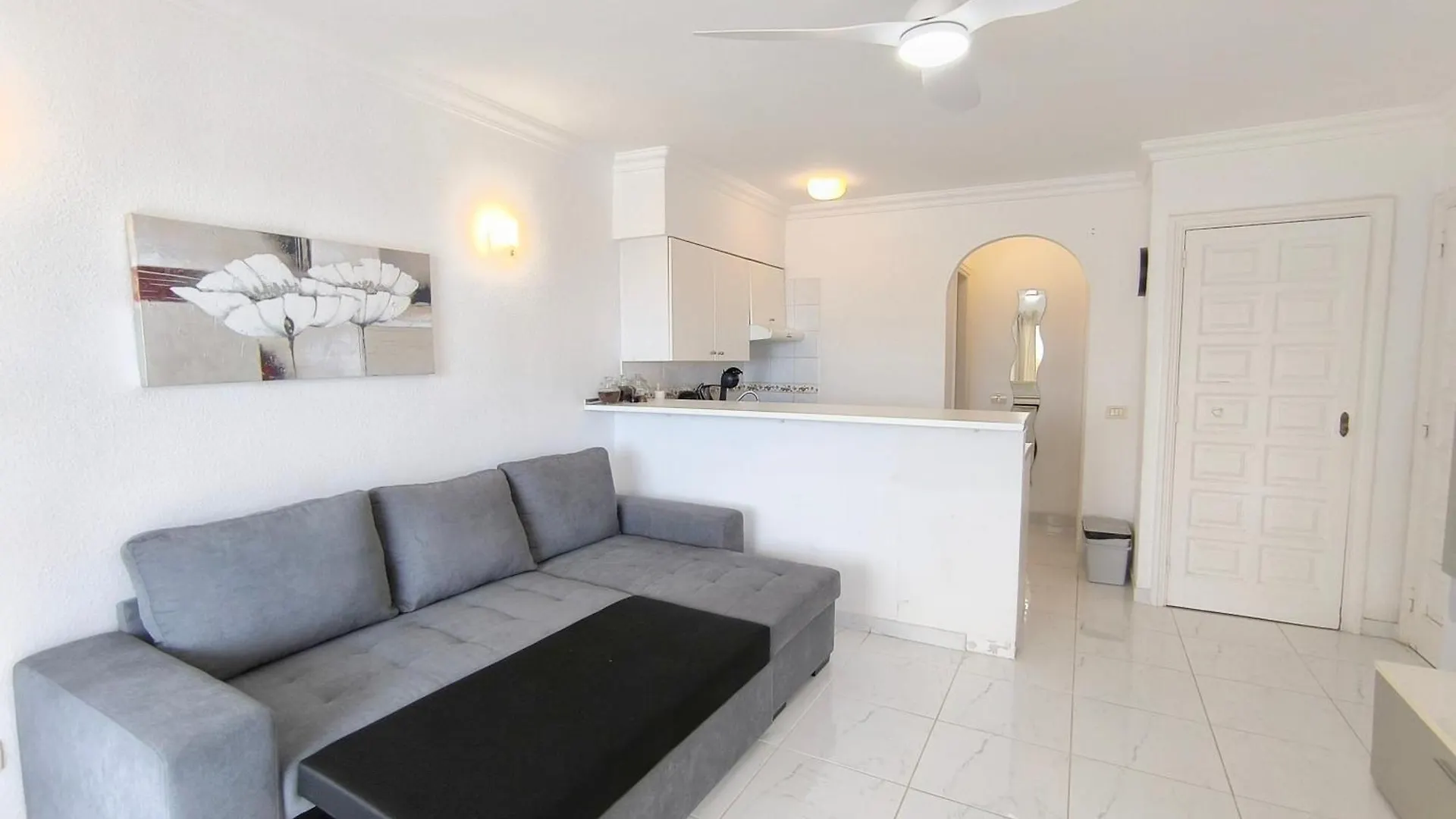 Aitana - 3 Pools, Fibre Net, Ocean View Appartement San Miguel de Abona